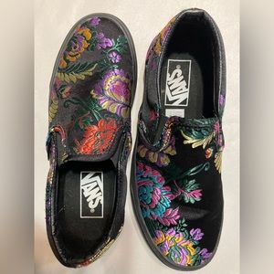 VANS FESTIVAL SATIN BLACK **IMMACULATE CONDITION** Size women’s 6